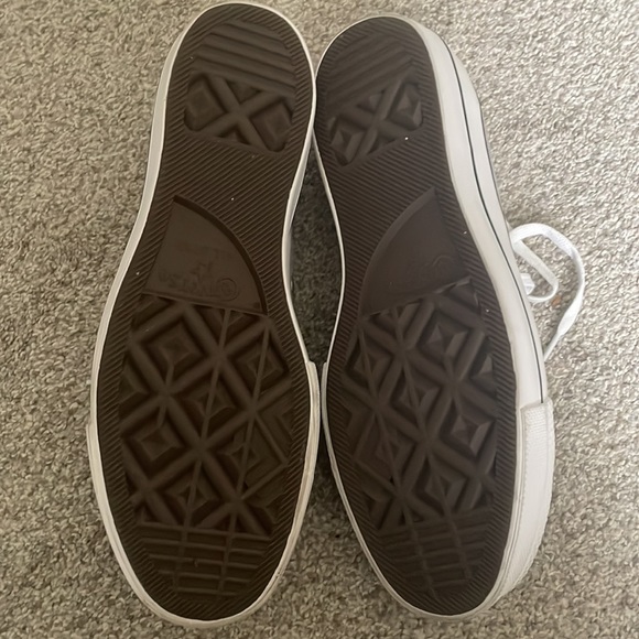 NWOT Light Grey Platform Converse Low Top Chuck Taylor SZ 7M Runs Large - Picture 8 of 13